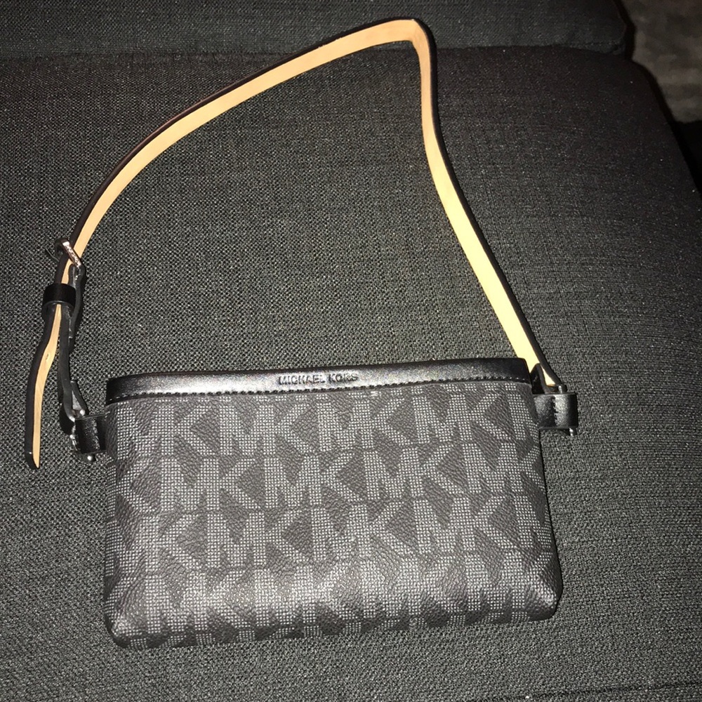 Michael Kors fanny pack